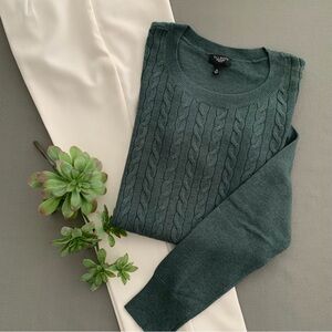 Talbots soft forest green crew neck long sleeve cable knit sweater.  SP